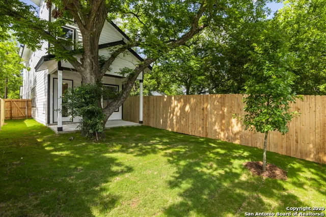 214 Connelly St Unit 1 San Antonio, TX 78203