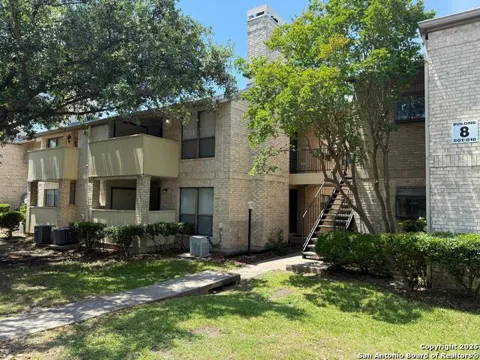 11843 Braesview Unit 806