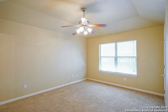 1043 Misty Acres Dr New Braunfels, TX 78130