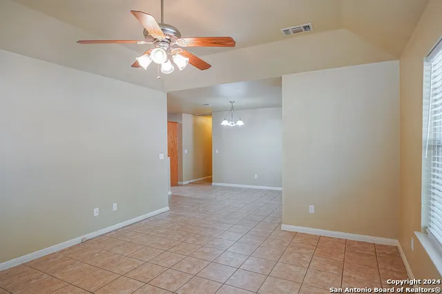 1043 Misty Acres Dr New Braunfels, TX 78130