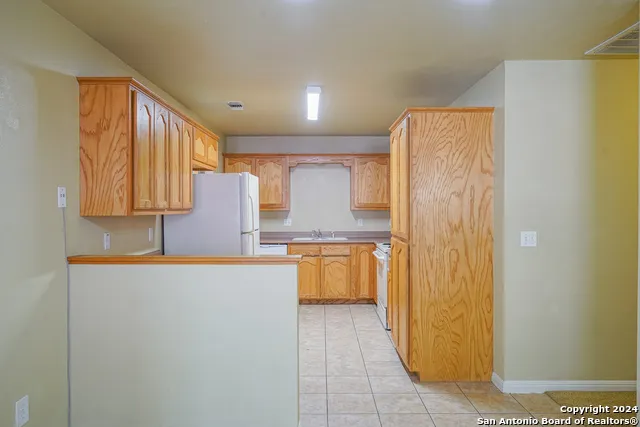 1043 Misty Acres Dr New Braunfels, TX 78130