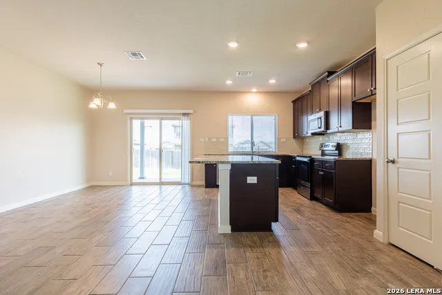 746 Farmers Dell New Braunfels, TX 78130