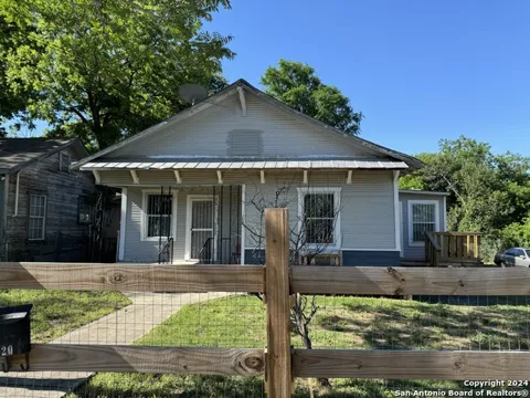 520 W Mitchell St