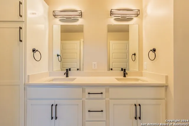 130 ROSE LN Unit 202 San Antonio, TX 78212