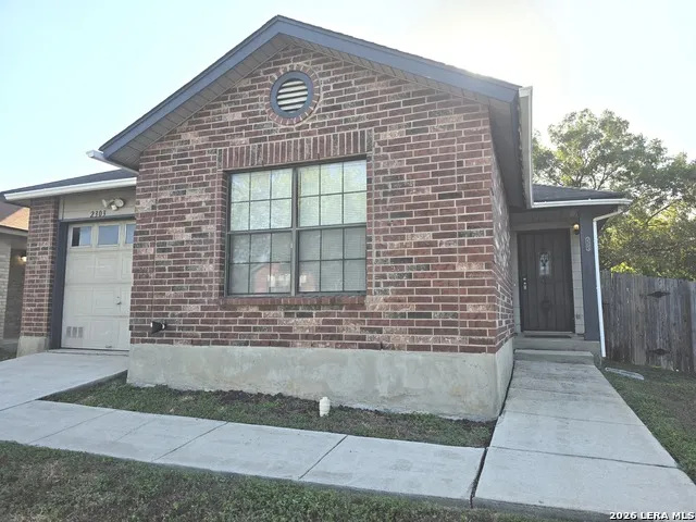 2303 DALHART PASS San Antonio, TX 78245