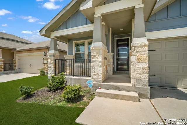 1220 Ella Xing New Braunfels, TX 78130