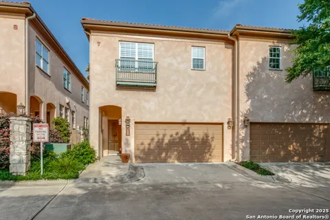7897 Broadway Unit 702