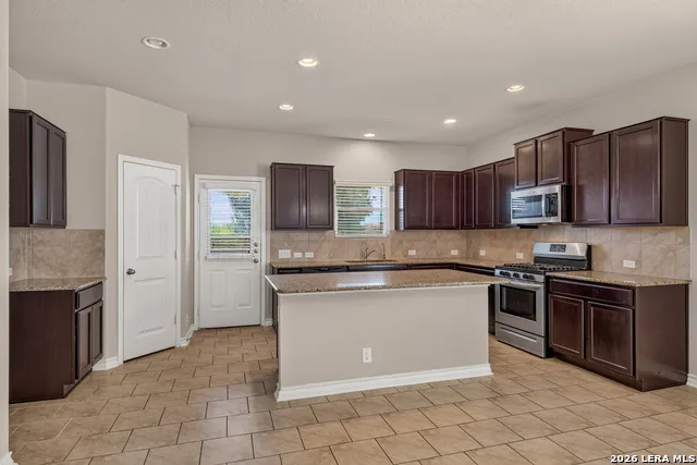 14918 GOLDFINCH WAY San Antonio, TX 78253
