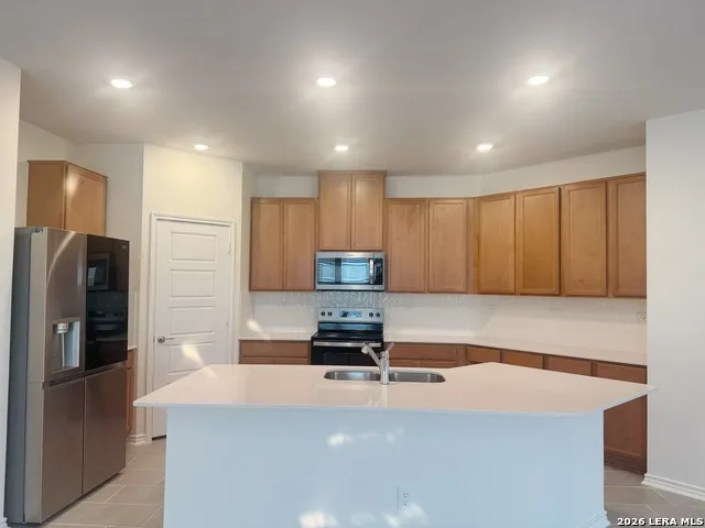 13535 Mudshark San Antonio, TX 78245