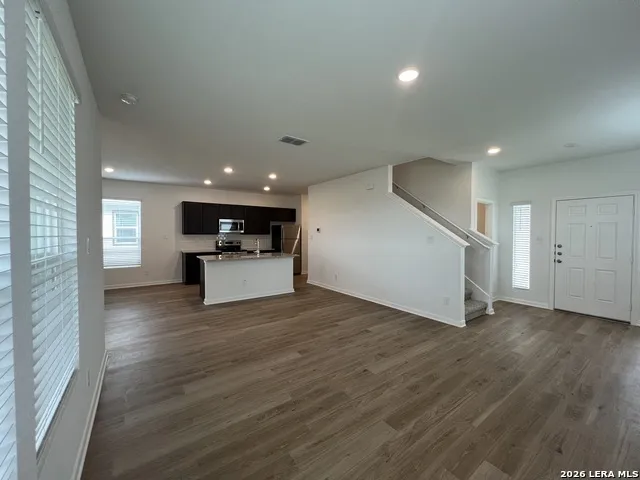 501 Jean St Seguin, TX 78155