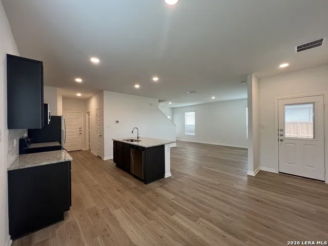 501 Jean St Seguin, TX 78155