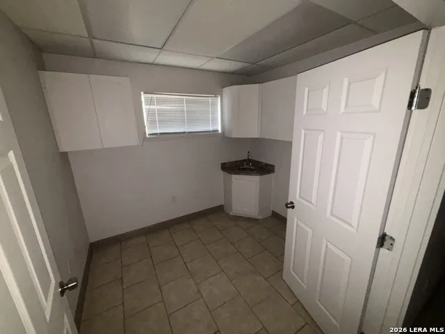 1302 S GENERAL MCMULLEN DR #102 San Antonio, TX 78237