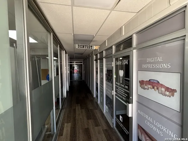 1302 S GENERAL MCMULLEN DR #102 San Antonio, TX 78237