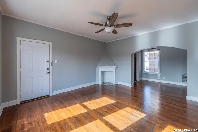 403 W HOLLYWOOD AVE San Antonio, TX 78212