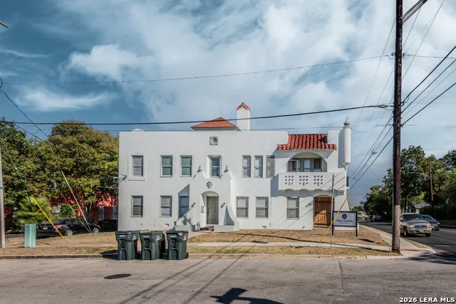 403 W HOLLYWOOD AVE San Antonio, TX 78212