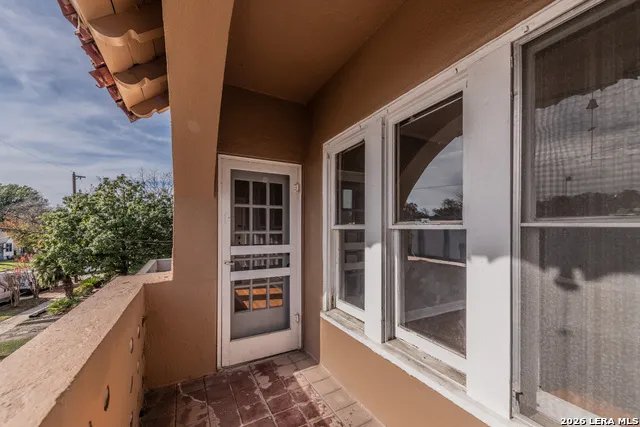 403 W HOLLYWOOD AVE San Antonio, TX 78212