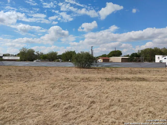 17095 Old Corpus Christi Elmendorf, TX 78112