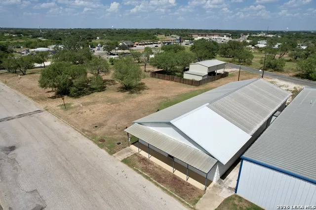 1375 JR BLVD Pleasanton, TX 78064