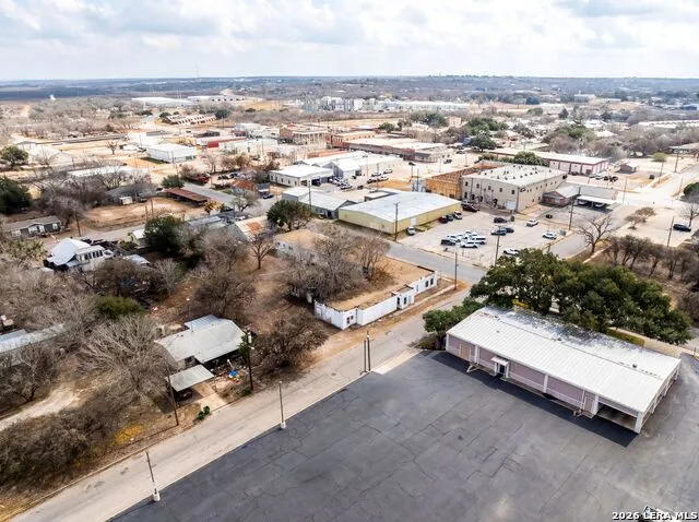 330 W Live Oak St Kenedy, TX 78119