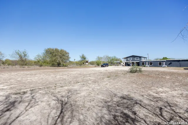 176 COUNTY ROAD 304 Orange Grove, TX 78372