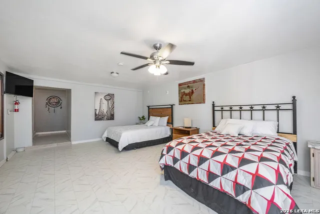 176 COUNTY ROAD 304 Orange Grove, TX 78372