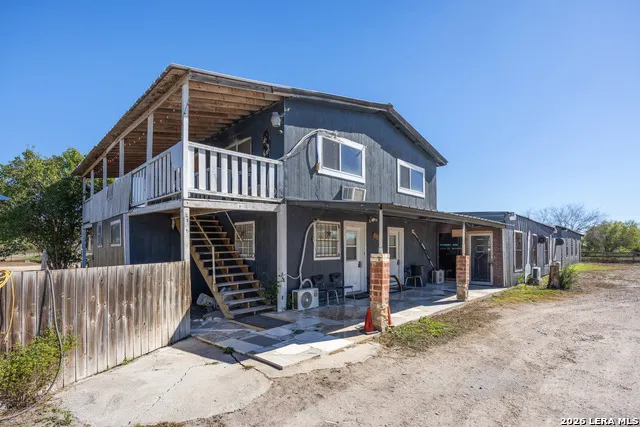 176 COUNTY ROAD 304 Orange Grove, TX 78372