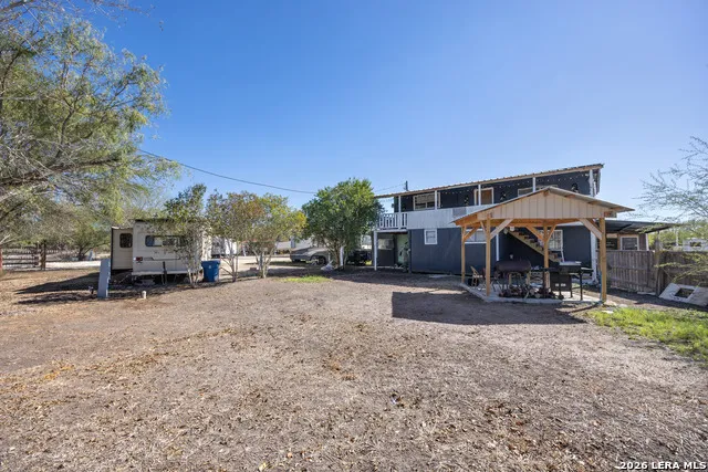 176 COUNTY ROAD 304 Orange Grove, TX 78372
