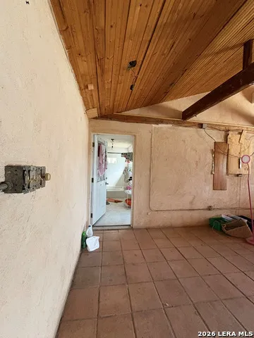 451 E Hwy 57 LaPryor, TX 78872