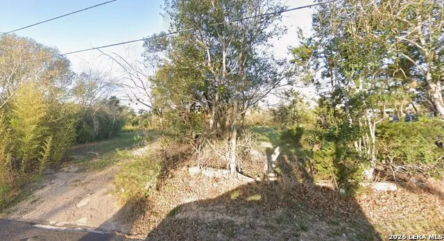 216 S Cherry St Seguin, TX 78155