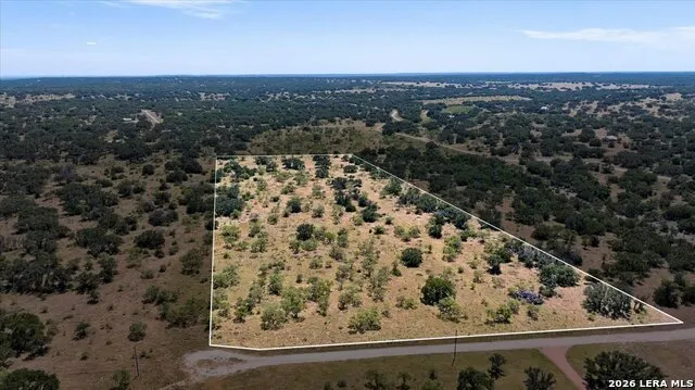 324 QUAIL TRL Menard, TX 76859