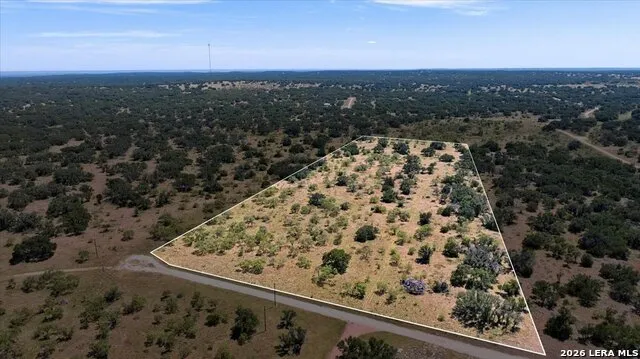 324 QUAIL TRL Menard, TX 76859