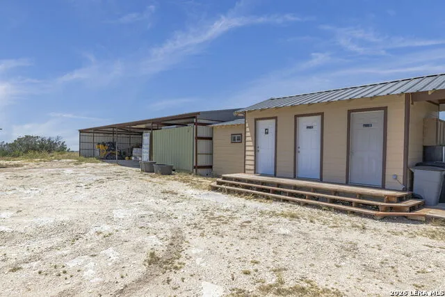 1479 Sd 65035 Rocksprings, TX 78880