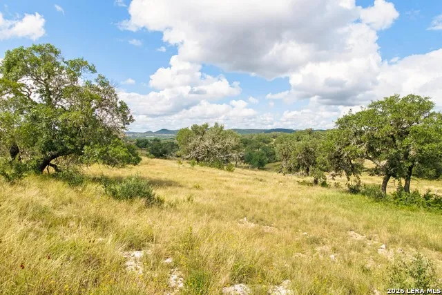 18954 STATE HIGHWAY 16 N Medina, TX 78055