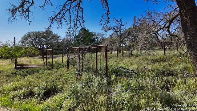 857 Dallas-Josie Harper, TX 78631