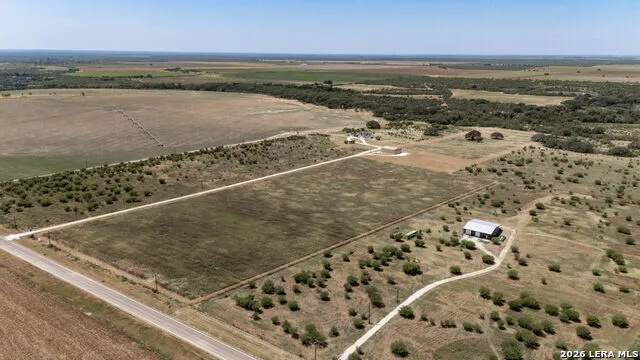 2100 S FM 187 Sabinal, TX 78881