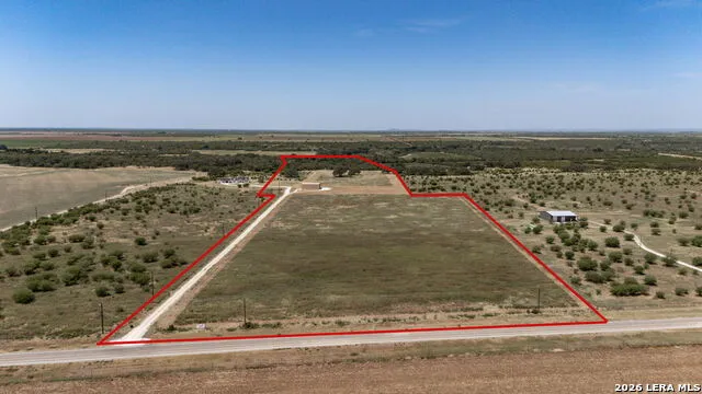 2100 S FM 187 Sabinal, TX 78881