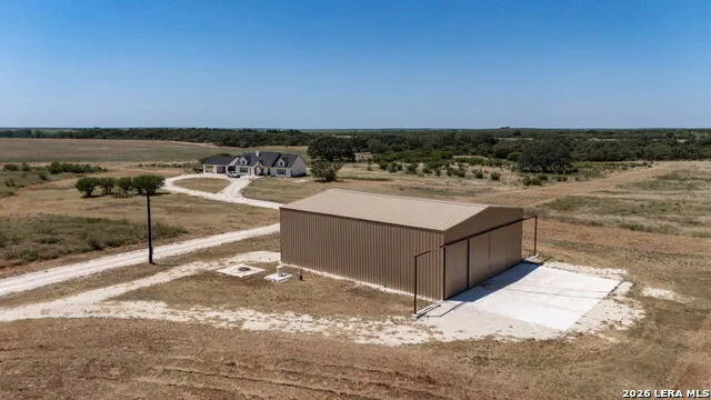 2100 S FM 187 Sabinal, TX 78881