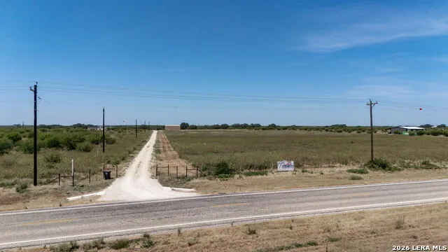 2100 S FM 187 Sabinal, TX 78881
