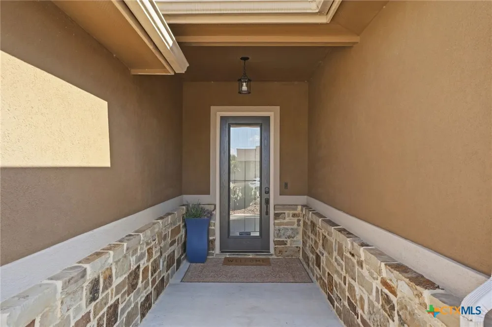 1635 Sun Bay Drive New Braunfels, TX 78130
