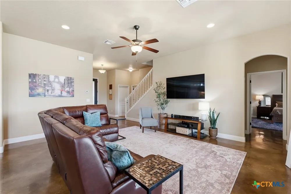 1635 Sun Bay Drive New Braunfels, TX 78130