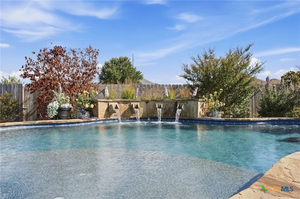 1635 Sun Bay Drive New Braunfels, TX 78130