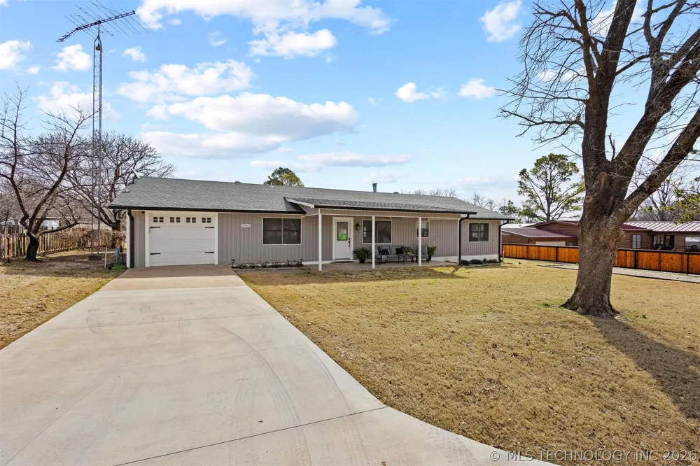3966 Ski Line Drive Kingston, OK 73439