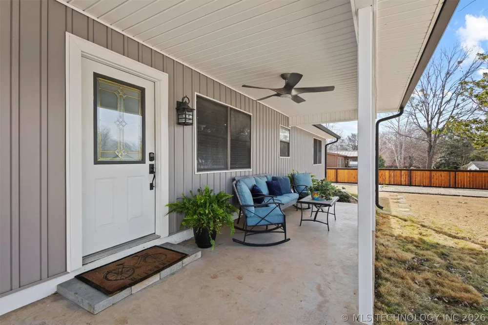3966 Ski Line Drive Kingston, OK 73439
