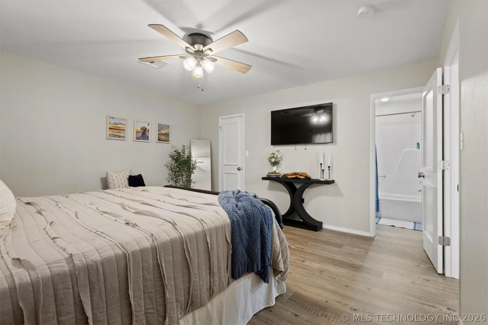 3966 Ski Line Drive Kingston, OK 73439