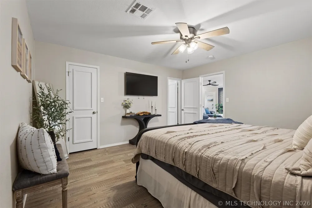 3966 Ski Line Drive Kingston, OK 73439