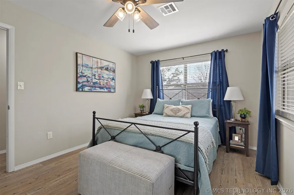 3966 Ski Line Drive Kingston, OK 73439