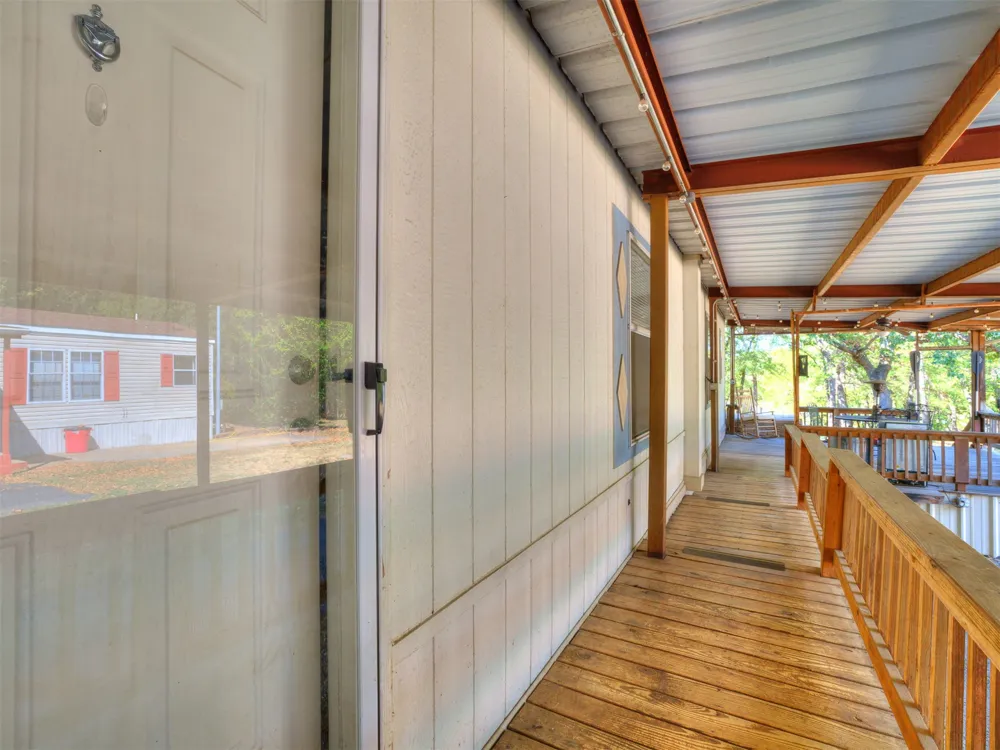 417861 E Branum S Checotah, OK 74426