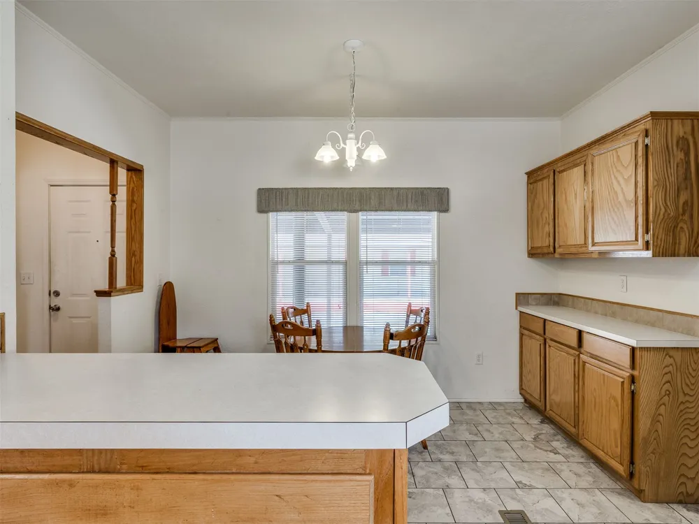 417861 E Branum S Checotah, OK 74426