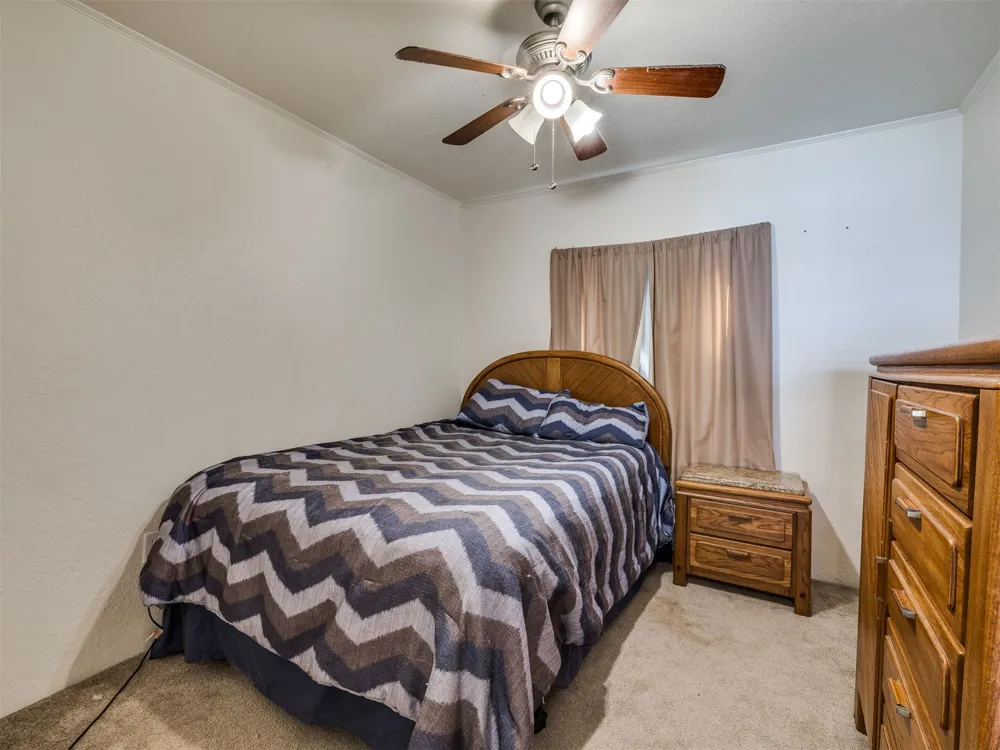 417861 E Branum S Checotah, OK 74426
