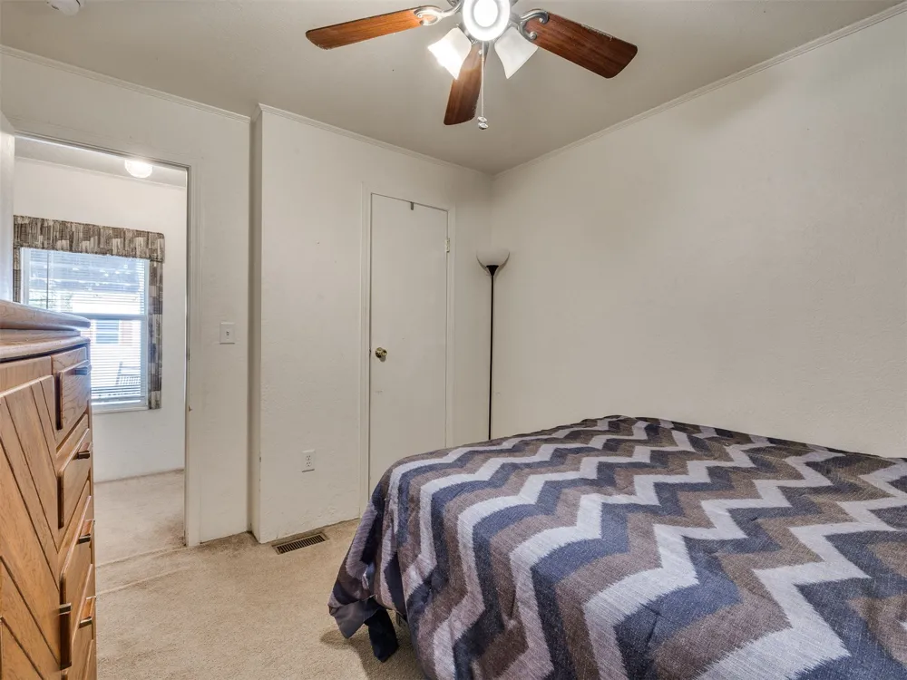 417861 E Branum S Checotah, OK 74426